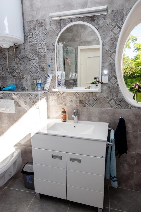 Angeli Vila Apartments 수보티차 외부 사진